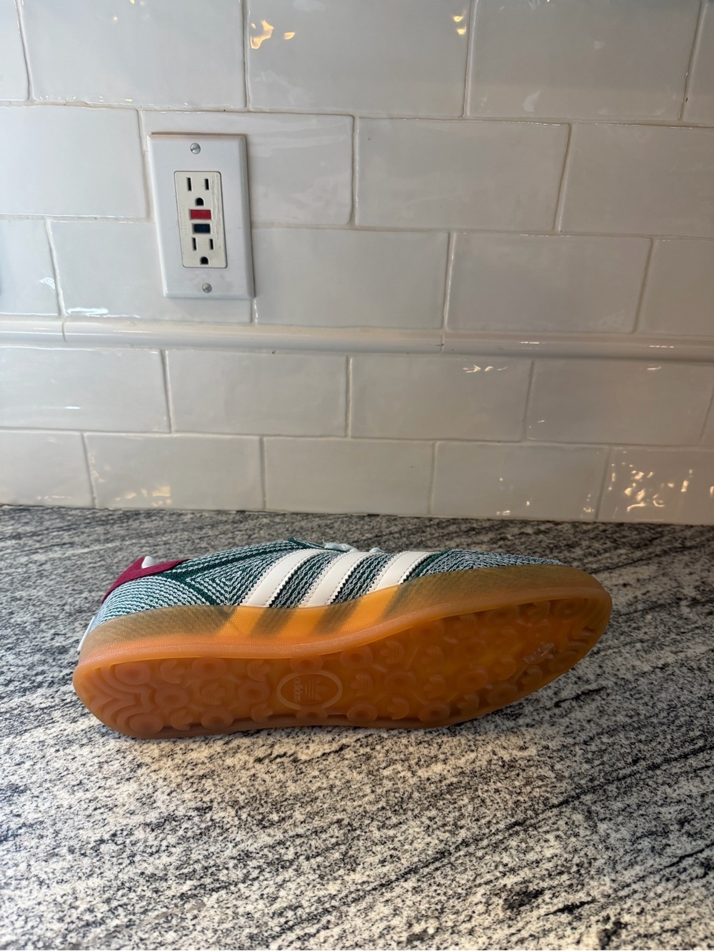 Sean Wotherspoon x Adidas Gazelle Indoor Green Hemp Size 10 - Picture 7 of 10